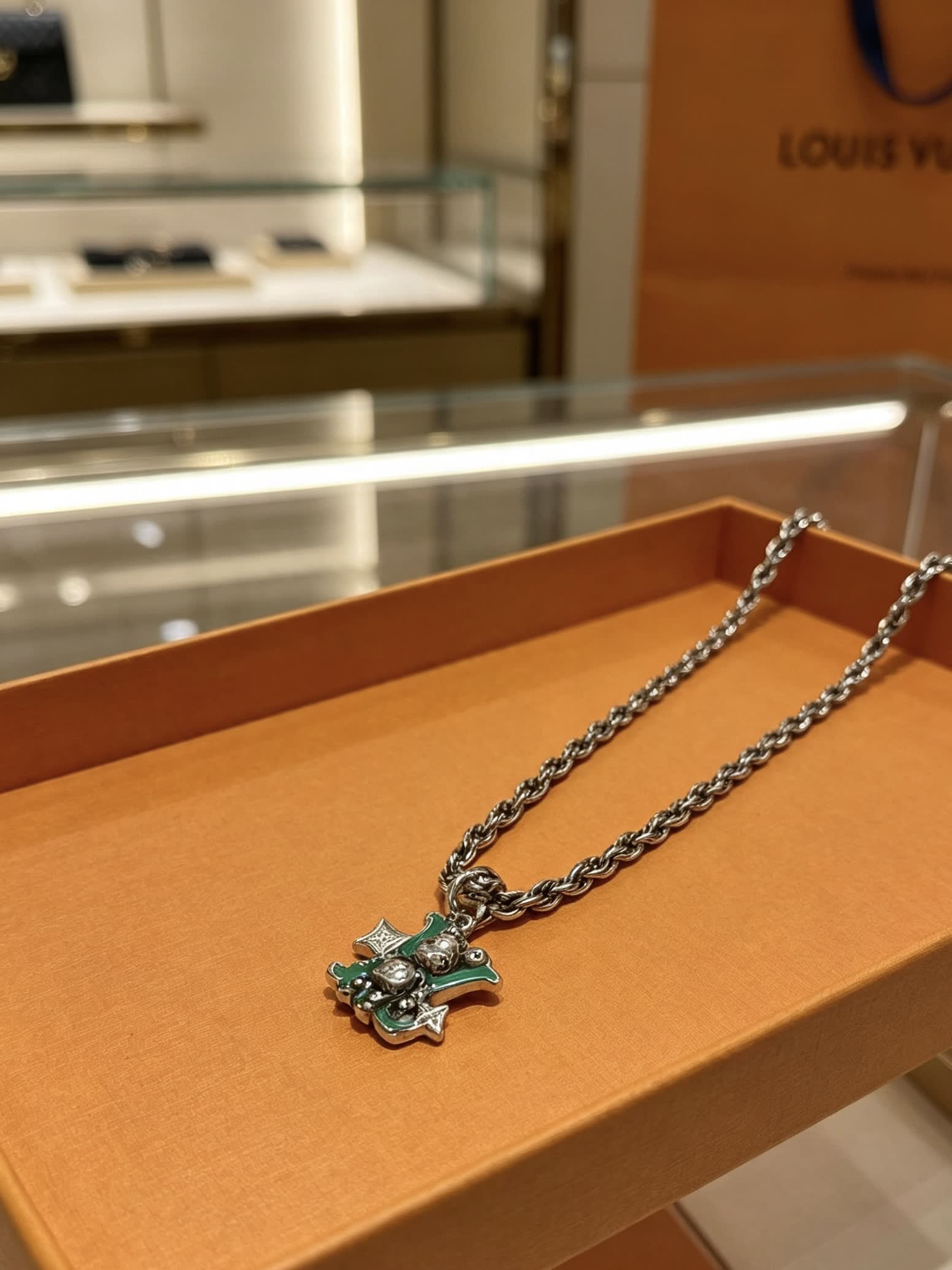 Louis Vuitton Silver Tone Chain with Logo Pendant